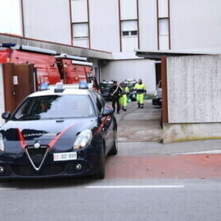 Auto dei Carabinieri - immagine repertorio