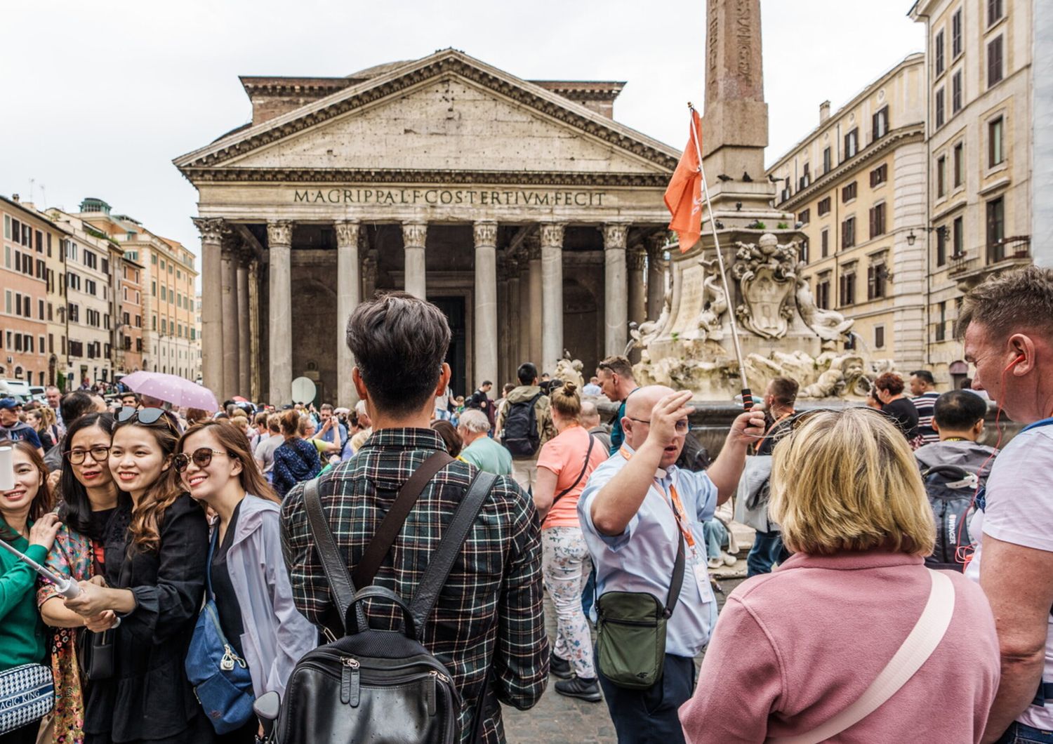 Turisti al Pantheon&nbsp;