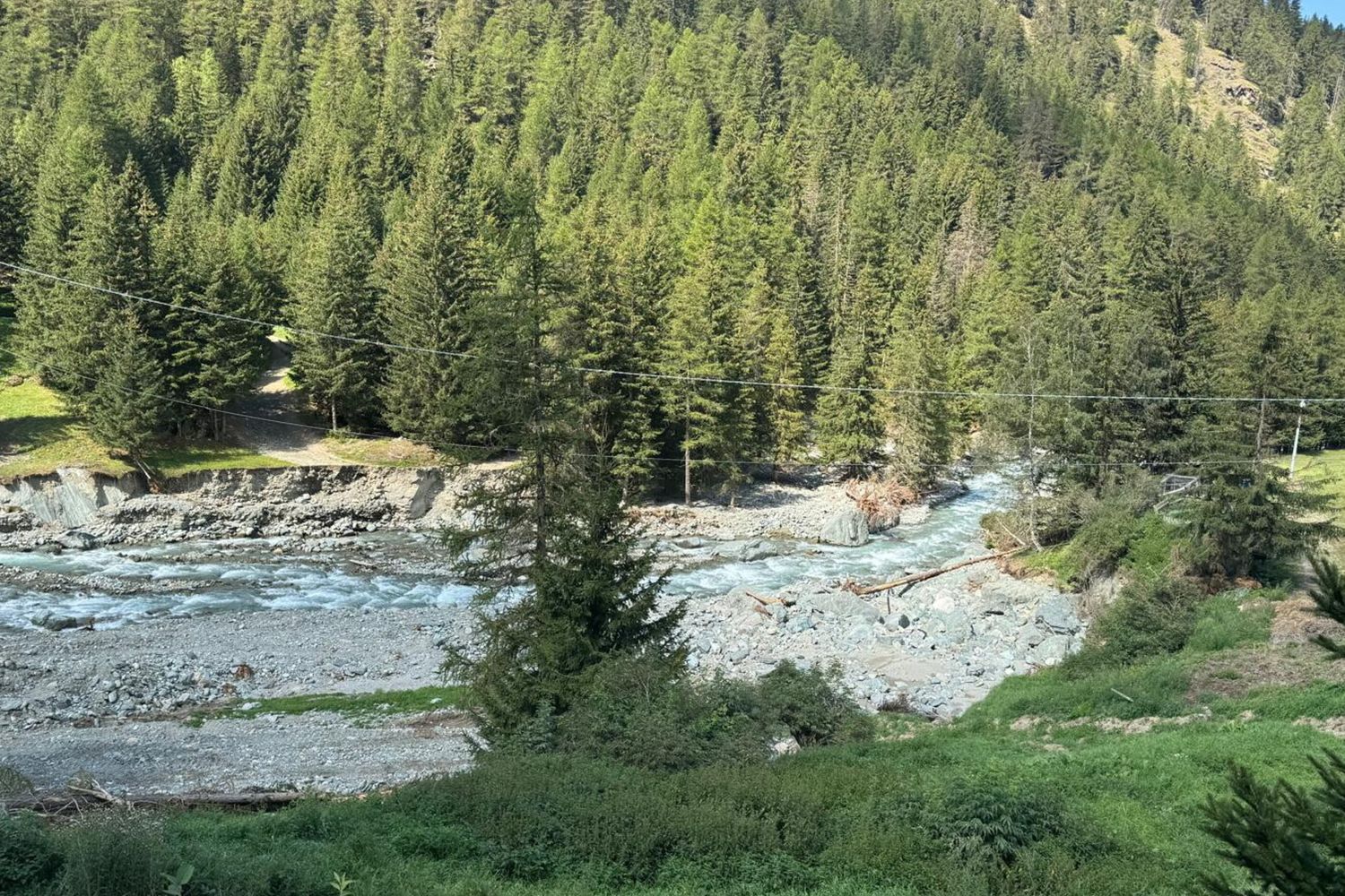 Il fiume Valnontey due mesi dopo l’ esondazione