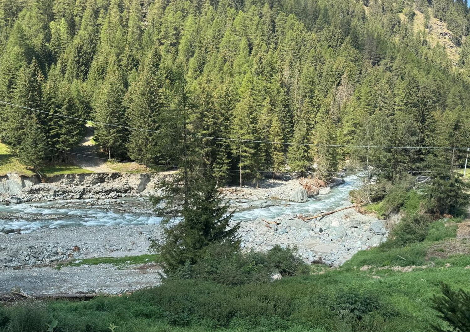 Il fiume Valnontey due mesi dopo l’ esondazione