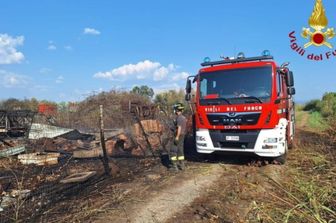 incendio a poggiale grosseto