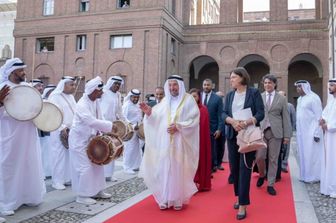 Inauguration de l'Institut culturel arabe  de Milan avec la Rectrice   Elena Beccalli e le  Sultan bin Mohammed Al Qasimi