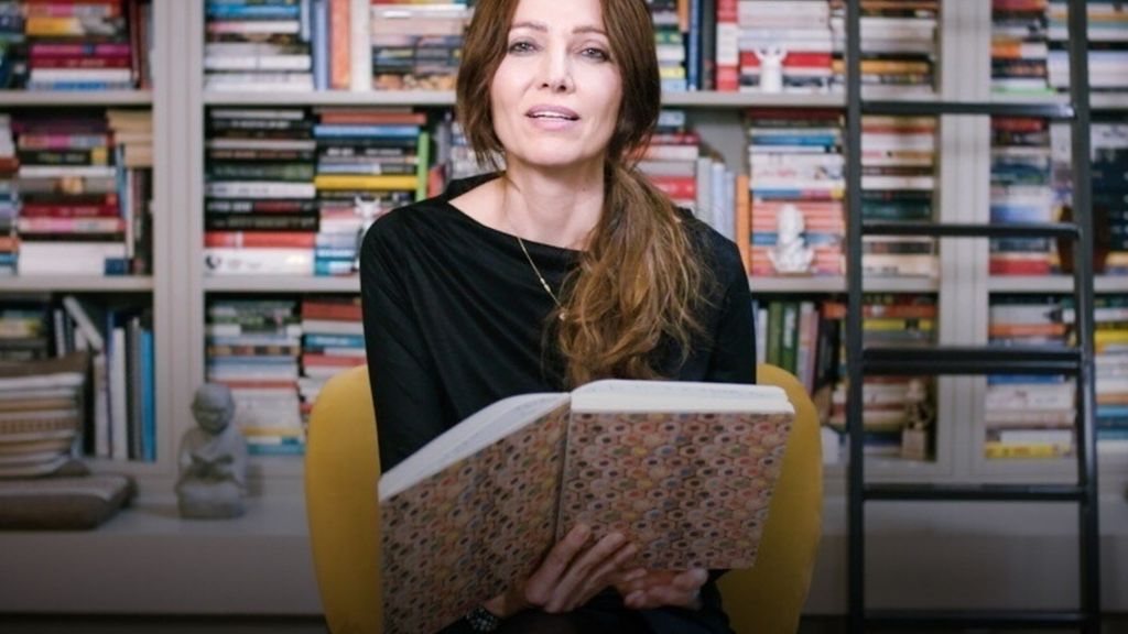 L'écrivaine turco-britannique, Elif Shafak