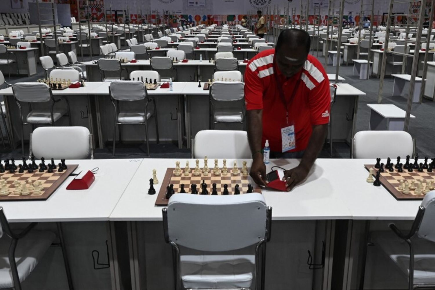 Una sala da gioco, scacchi