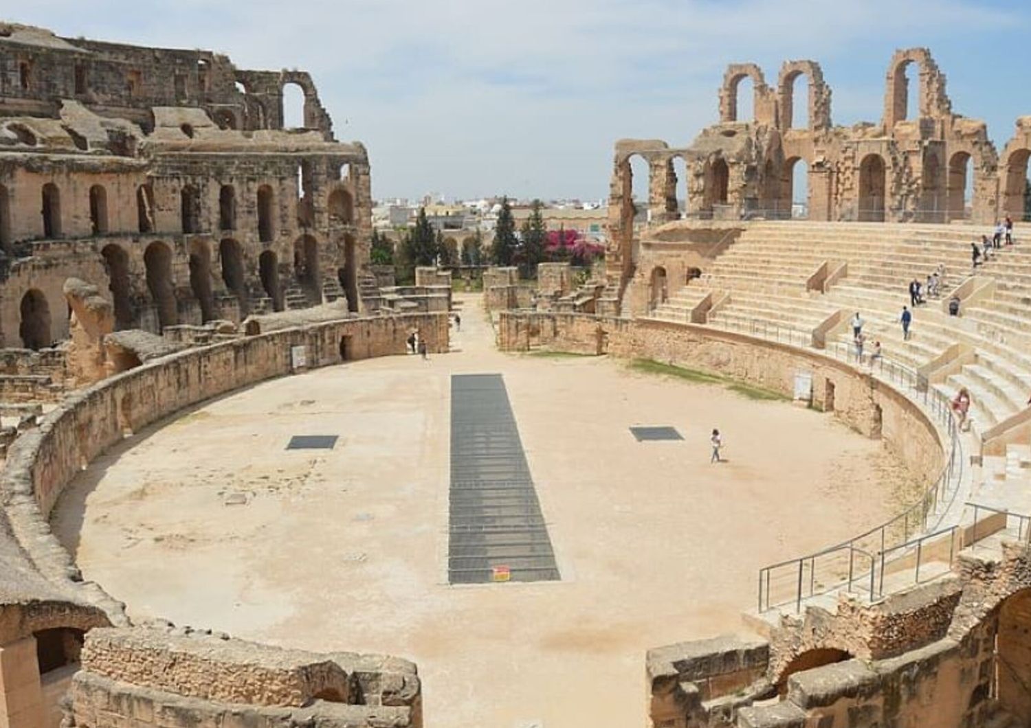 L'amphithéâtre d'El Jem, trésor historique de la Tunisie, connu comme le "Colisée africain"