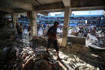 Gaza, attacco ad una scuola