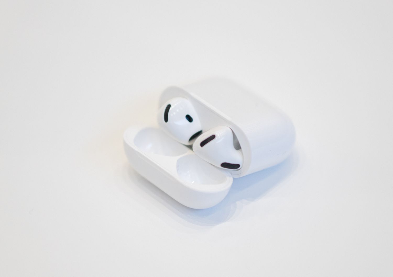 Apple ok Fda apparecchi acustici airPods pro