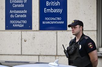 russia spionaggio diplomatici britannici