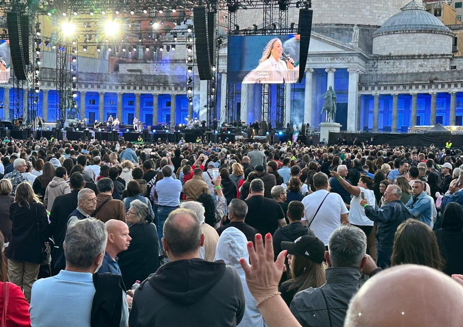 noi festival a&nbsp;napoli in 20mila per il pastore franklin graham