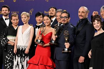 Il cast di Shogun agli Emmy Awards