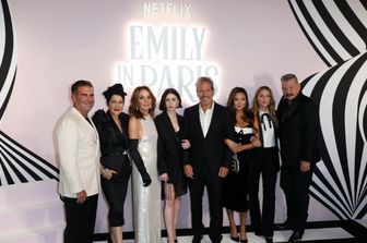 Cast "Emily in Paris"