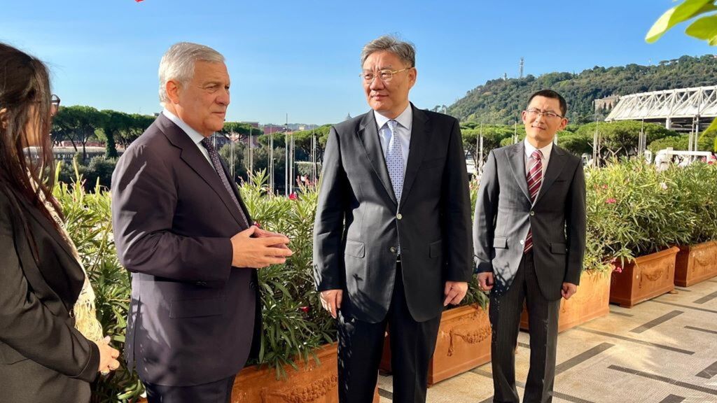 Le ministre italien des Affaires étrangères et de la Coopération internationale, Antonio Tajani, a reçu à Rome le ministre chinois du Commerce, Wang Wentao