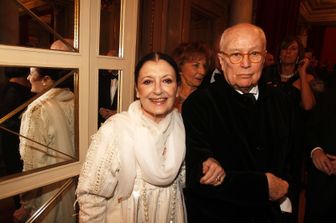 Carla Fracci con il marito Beppe Menegatti