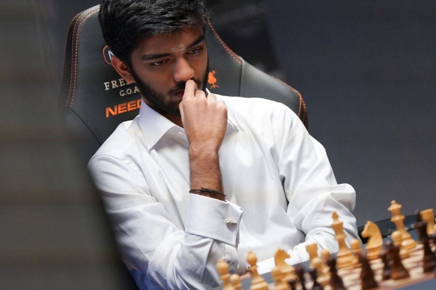 Gukesh, candidato al titolo mondiale e prima scacchiera per l’India alle Olimpiadi