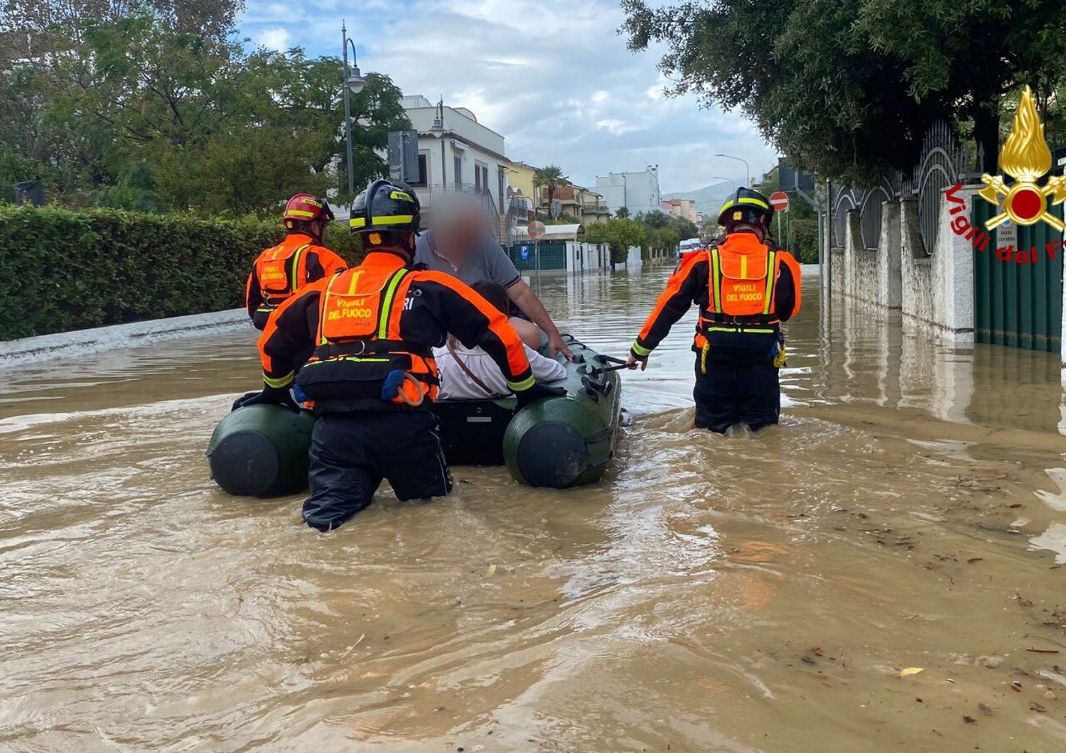 alluvione emilia romagna inondate faenza castel bolognese