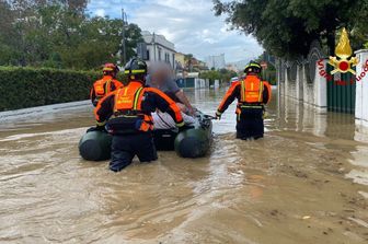 alluvione emilia romagna inondate faenza castel bolognese