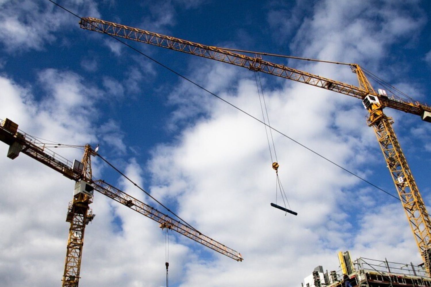 edilizia gru cantiere impalcature lavori edili - pixabay