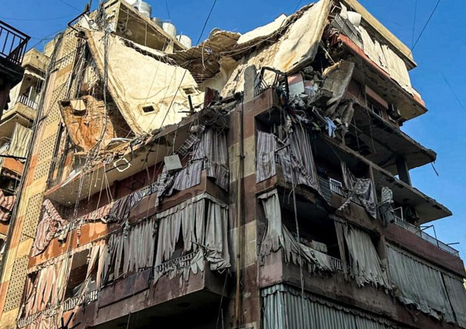 Edificio colpito da Israele a sud di Beirut il 24 settembre