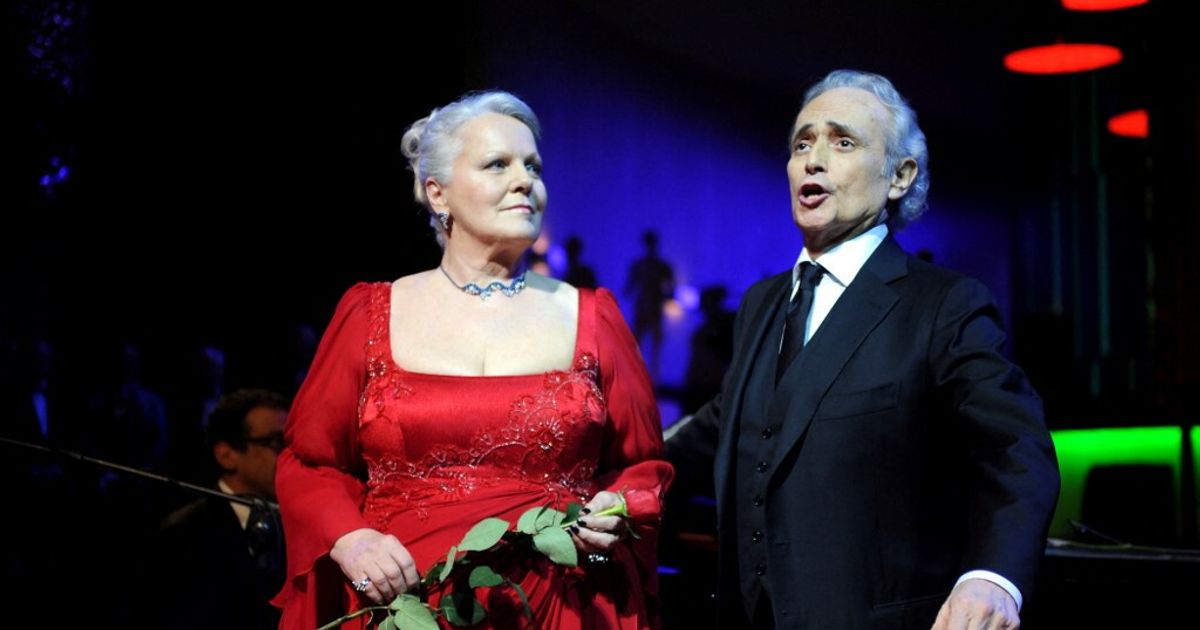 Katia Ricciarelli e la gelosia. 'Spiavo Carreras e con Baudo mi mandavo le rose da sola'