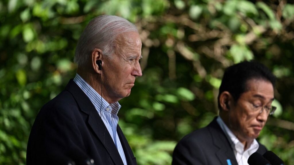 Le président Biden avec le Premier ministre japonais Fumio Kishida, G7 Japon 2023