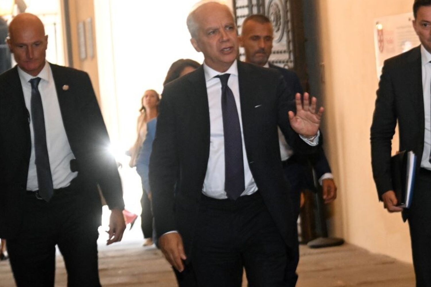 Le ministre italien de l'Intérieur Matteo Piantedosi