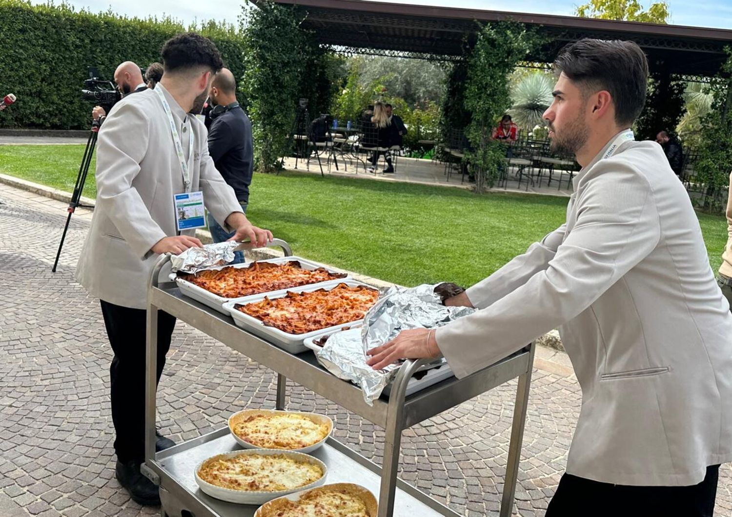 g7 mirabella eclano cosa mangiano delegazioni internazionali