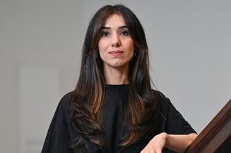 l premio Nobel per la pace Nadia Murad,sopravvissuta al genocidio perpetrato dall'IS contro gli yazidi nel 2014