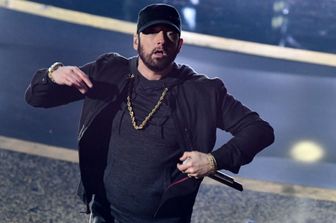 eminem diventa nonno canzone temporary