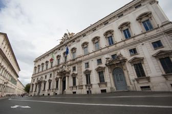 Consulta, lite tra poli e ottava fumata nera sul giudice