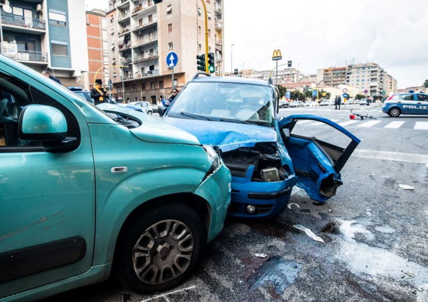 incidenti stradali dirigenti campidoglio rischiano processo