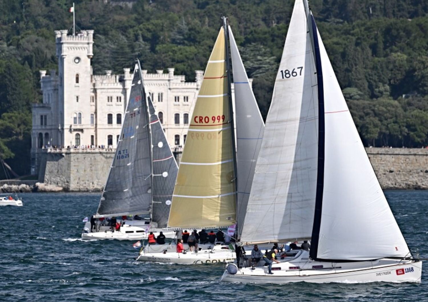 Al via la barcolana di trieste