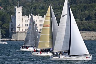 Al via la barcolana di trieste