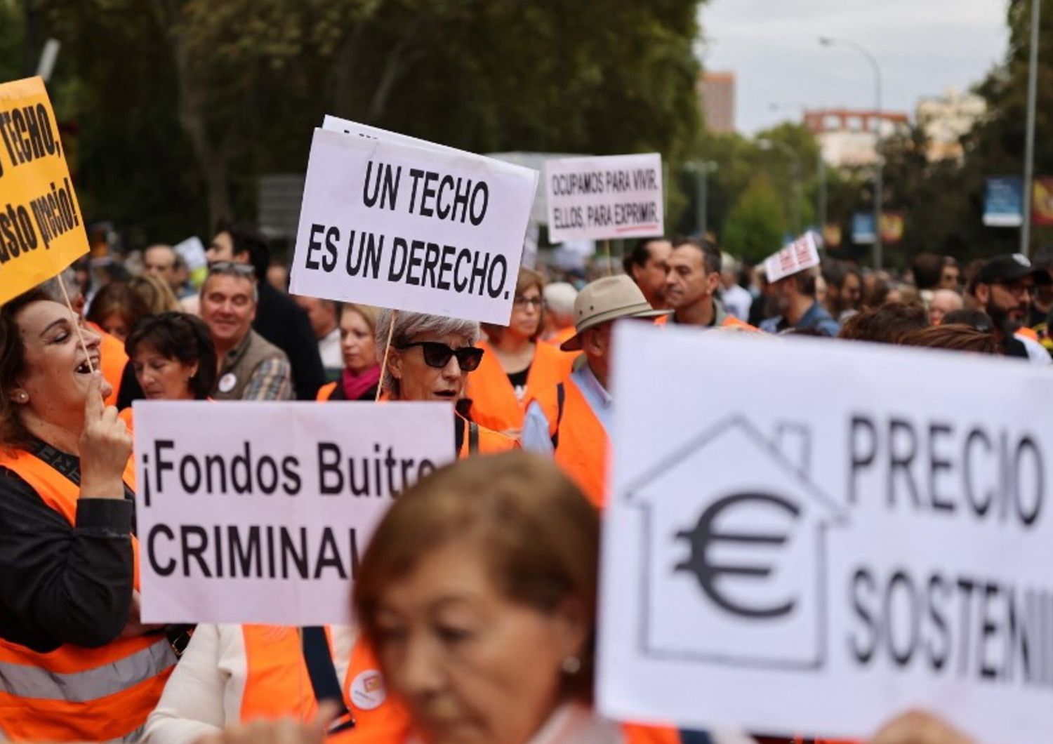 madrid manifestazione per la casa contro bb