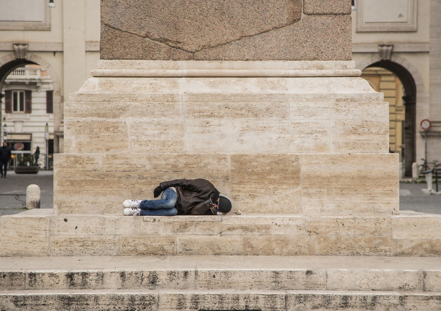 Per colpa del caldo estremo è più a rischio di morte chi vive in strada