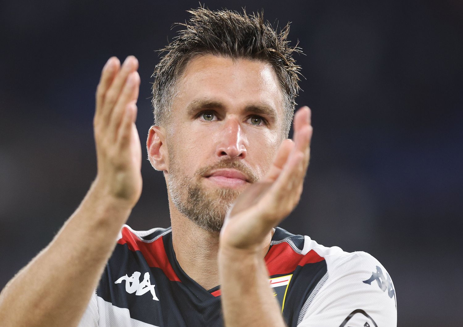 "La mia carriera è arrivata alla fine". Kevin Strootman annuncia il ritiro