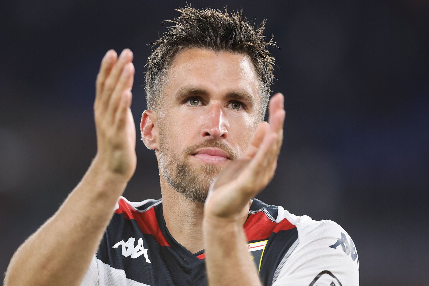 "La mia carriera è arrivata alla fine". Kevin Strootman annuncia il ritiro