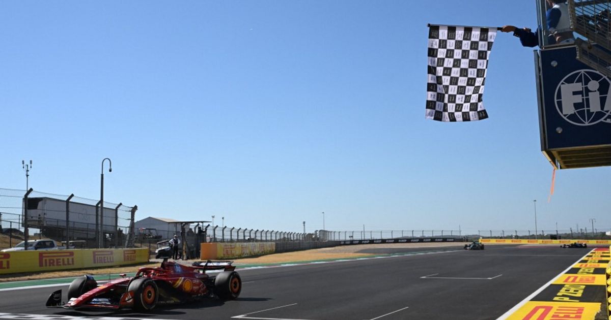 Gp di Austin, doppietta Ferrari da urlo! Leclerc trionfa, Sainz è secondo 