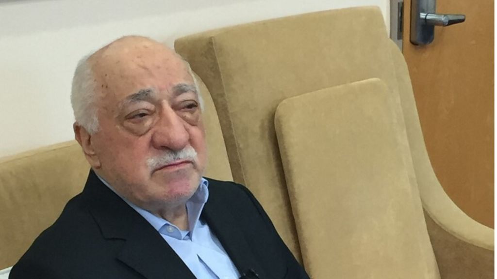 Addio a Gulen, la mente del tentato golpe del 2016 che rafforzò Erdogan