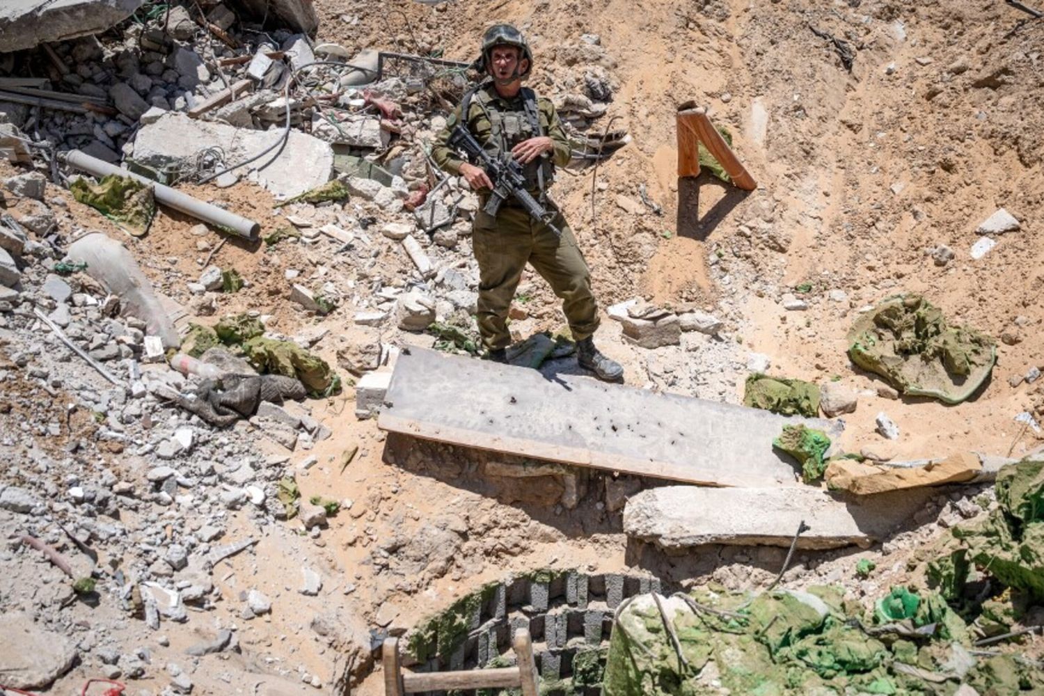 Un caveau di Hezbollah sotto un ospedale. L'Idf, "ci sono 500 milioni di dollari e oro"