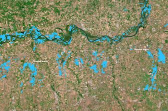 alluvione emilia romagna le immagini satellitari