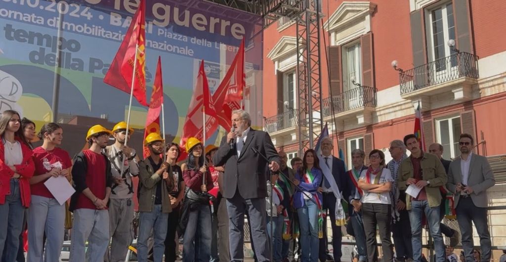 Manifestazione a Bari