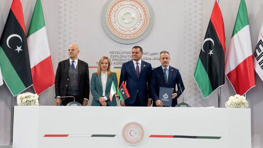 La présidente du Conseil, Giorgia Meloni, et le premier ministre du gouvernement de l'unité nationale libyenne, Abdel Hamid al-Dabaiba à Tripoli, Janvier 2023