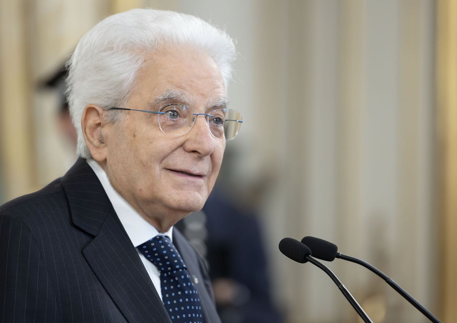 Mattarella, "l'Italia è tornata a crescere, le agenzie di rating lo notino"