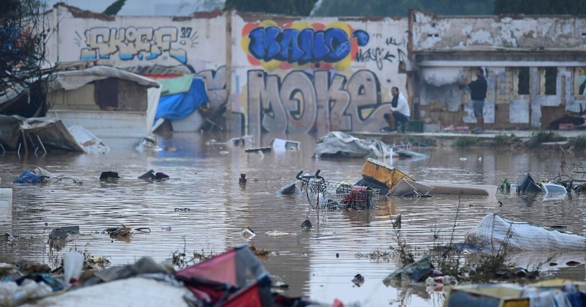 Valencia Devastata Dall Alluvione I Morti Sono Almeno