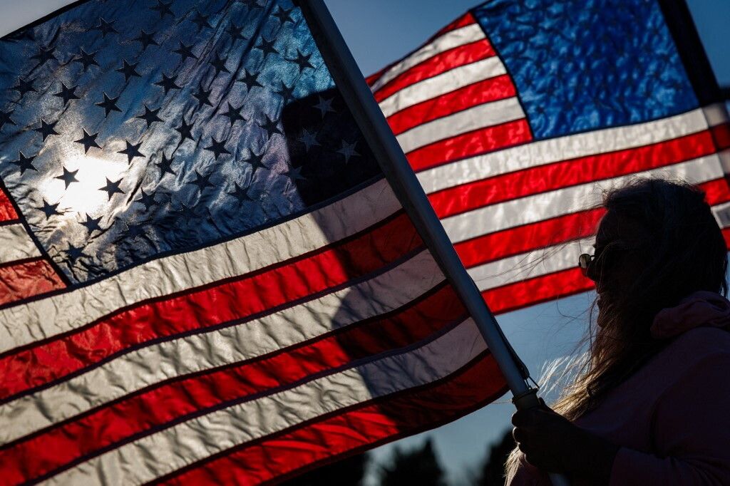 Gli americani al voto pensando al portafogli