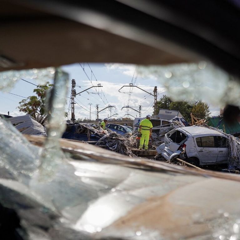 Auto ammassate a Valencia