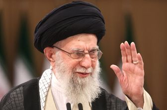 Khamenei annuncia attacco a Israele