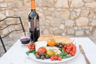 vino e cibo siciliani