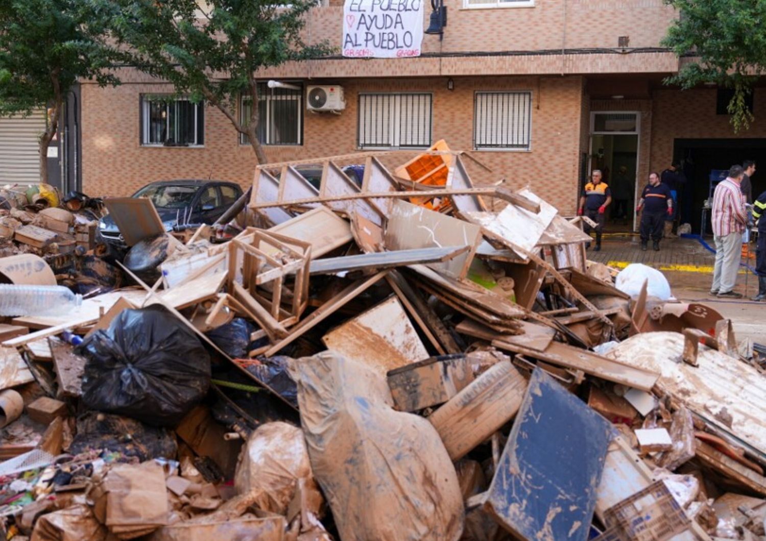 Valencia in allerta per il pericolo di epidemie