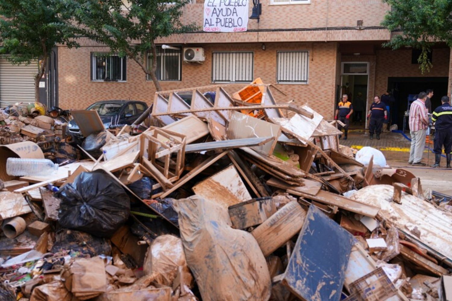 Valencia in allerta per il pericolo di epidemie